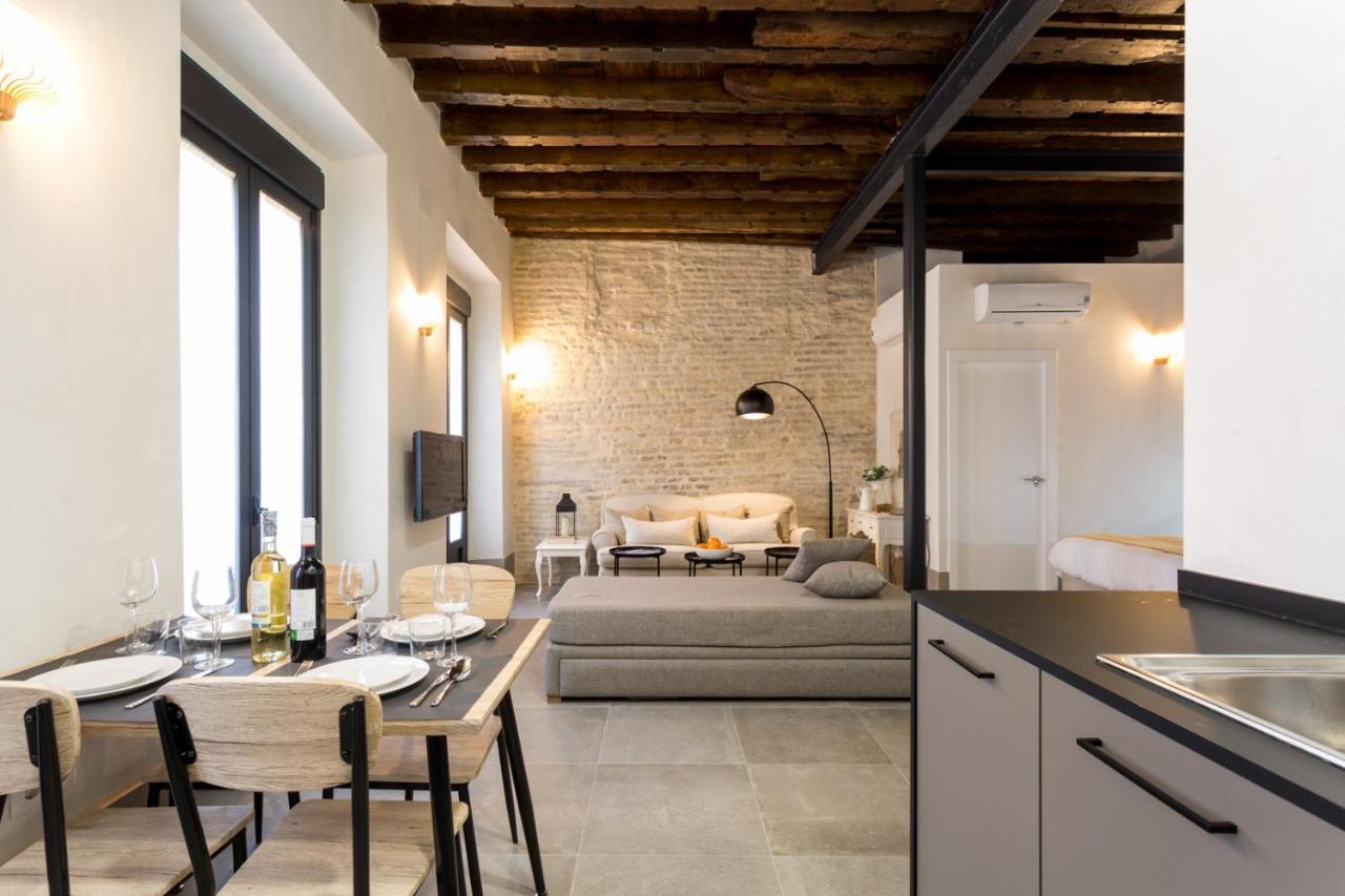 Oak & Sandstone - Space Maison Apartment *